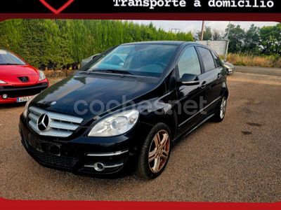 Mercedes B200