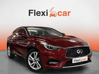 Infiniti Q30