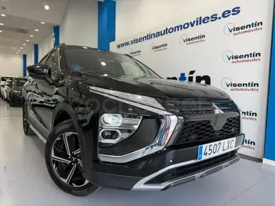Usado Mitsubishi Eclipse Cross 188 CV (138 kW) 2022 Negro SUV