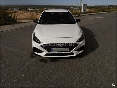 Usado Hyundai i30 N Line 160 CV (117 kW) 2022 Blanco Berlina
