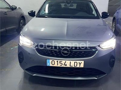 Usado Opel Corsa Elegance 100 CV (73 kW) 2020 Gris / plata Utilitario