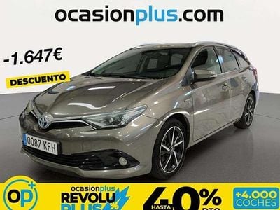 Usado Toyota Auris Touring Sports Edition 136 CV (100 kW) 2017 Gris Familiar