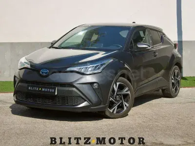 Usado Toyota C-HR Advance 184 CV (135 kW) 2022 Gris / plata SUV