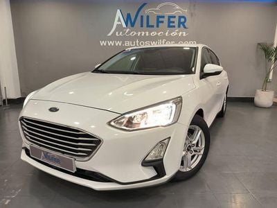 Usado Ford Focus Titanium 120 CV (88 kW) 2019 Blanco Berlina