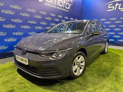 Usado VW Golf VIII 116 CV (85 kW) 2022 Gris Utilitario