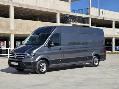 Usado VW Crafter 177 CV (130 kW) 2021 Negro Van