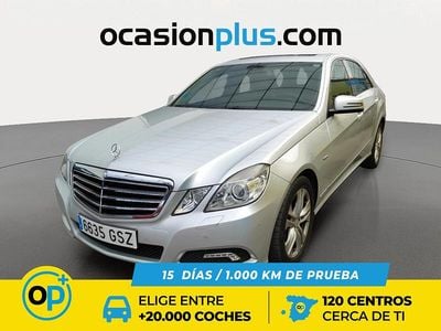 Gris plata Usado 2010 Mercedes E350 Avantgarde Berlina | 16.750 € (Precio justo)