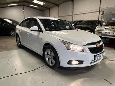Usado Chevrolet Cruze LT 163 CV (119 kW) 2012 Blanco Berlina