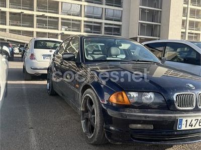 Usado BMW 323 170 HP (125 kW) 1998 Azul Sedan