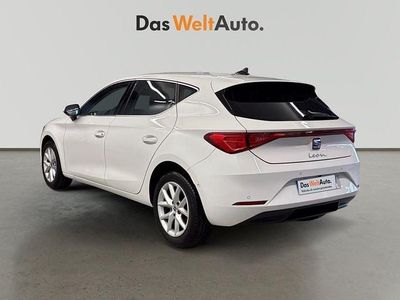 Usado Seat Leon Style 116 CV (85 kW) 2025 Blanco