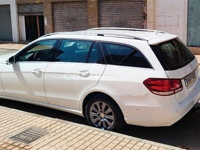 Mercedes E200