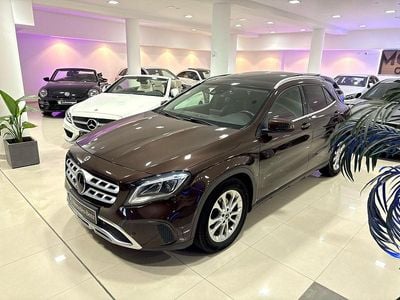Usado Mercedes GLA220 Urban 177 CV (130 kW) 2017 Marrón SUV