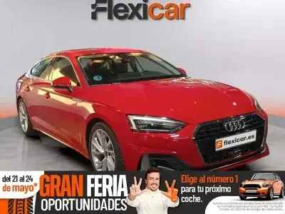 Usado Audi A5 Sportback 150 CV (110 kW) 2022 Rojo Utilitario