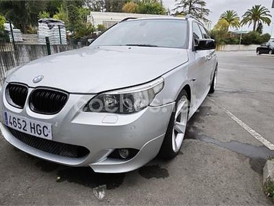 Usado BMW 530 193 CV (141 kW) 2005 Gris / plata Familiar