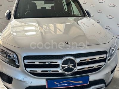 Mercedes GLB200