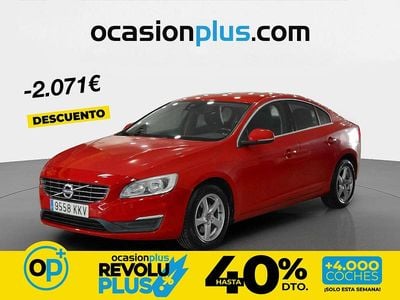 Usado Volvo S60 Momentum 120 CV (88 kW) 2018 Rojo Berlina