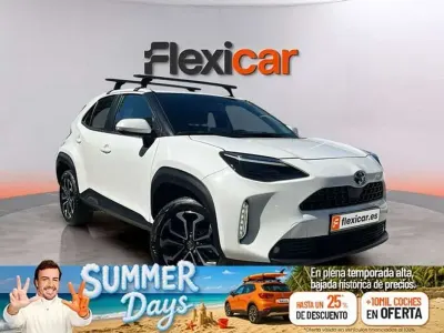Usado Toyota Yaris Cross Active 116 CV (85 kW) 2024 Blanco SUV
