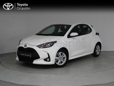 Usado Toyota Yaris Hybrid Business Edition 116 CV (85 kW) 2021 Blanco Berlina