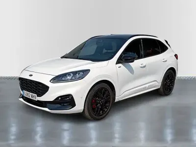 Usado Ford Kuga ST-Line X 190 CV (139 kW) 2023 Blanco SUV