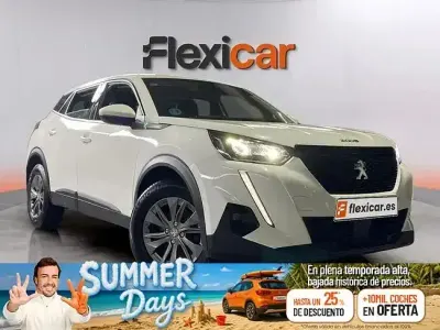 Usado Peugeot 2008 Active 100 CV (73 kW) 2020 Blanco SUV