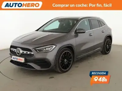 Usado Mercedes GLA200 AMG line 150 CV (110 kW) 2020 Gris SUV
