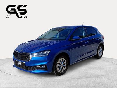 Usado Skoda Fabia Selection 116 CV (85 kW) 2025 Azul Utilitario
