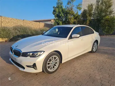 Usado BMW 320 190 CV (139 kW) 2021 Blanco Berlina