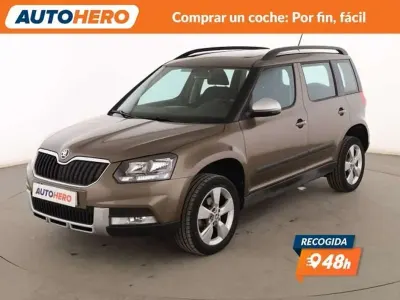 Usado Skoda Yeti Outdoor Ambition 140 CV (102 kW) 2014 Marrón SUV