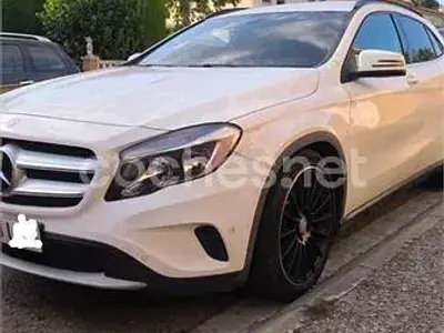 Usado Mercedes GLA200 Style 156 CV (114 kW) 2015 Blanco SUV