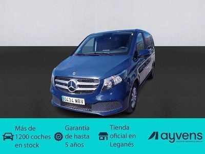 Begagnad Mercedes V220