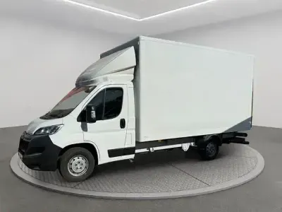 Usado Citroën Jumper 165 CV (121 kW) 2023 Blanco Monovolumen
