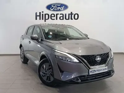 Usado Nissan Qashqai Acenta 140 CV (102 kW) 2024 Gris SUV