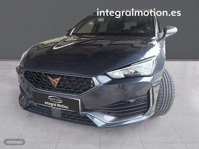 Gris Usado 2024 Cupra Leon Familiar | 27.500 € (Precio justo)