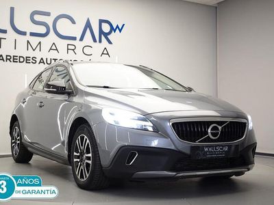 Gris / plata Usado 2018 Volvo V40 CC Familiar | 16.898 € (Precio justo)
