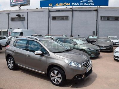 Usado Peugeot 2008 Allure 100 CV (73 kW) 2016 Gris / plata SUV