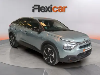 Käytetty Citroën C4 Feel 131 HP (96 kW) 2023 Vihreä Katumaasturi