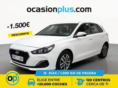 Usado Hyundai i30 120 CV (88 kW) 2021 Blanco
