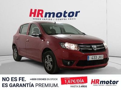 Usado Dacia Sandero 90 CV (66 kW) 2015 Rojo Berlina