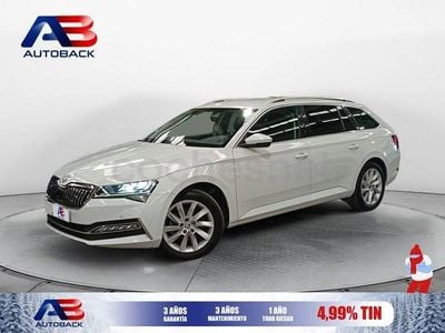 Usado Skoda Superb 218 CV (160 kW) 2021 Blanco Familiar