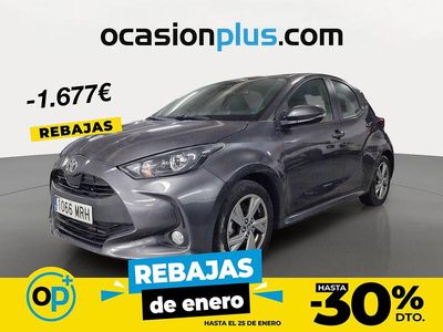 Gris Usado 2024 Toyota Yaris Hybrid Active Berlina | 18.050 € (Precio justo)