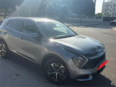 Usado Kia Sportage 160 CV (117 kW) 2024 Gris / plata SUV
