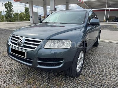 Usado VW Touareg 220 CV (161 kW) 2003 Gris / plata SUV