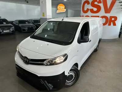 Usado Toyota Proace Business Edition 140 CV (102 kW) 2022 Blanco Monovolumen