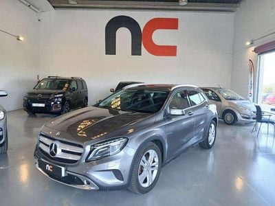 Begagnad Mercedes GLA200 Urban 156 HK (114 kW) 2015 Grå SUV