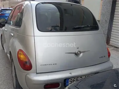 Usado Chrysler PT Cruiser Clasic 121 CV (88 kW) 2002 Gris / plata Monovolumen
