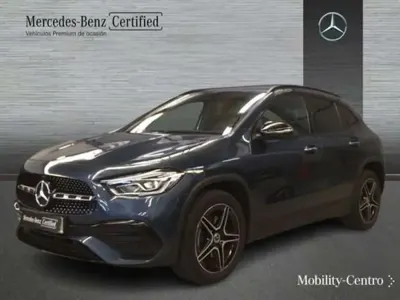 Usado Mercedes GLA250 218 CV (160 kW) 2022 Azul SUV
