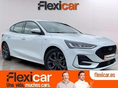 Usado Ford Focus ST-Line 155 CV (114 kW) 2023 Blanco Berlina