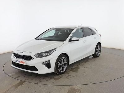 Blanco Usado 2021 Kia Ceed Utilitario | 18.399 € (Precio justo)