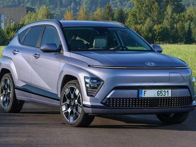 Usado Hyundai Kona 120 CV (88 kW) 2022 Gris SUV
