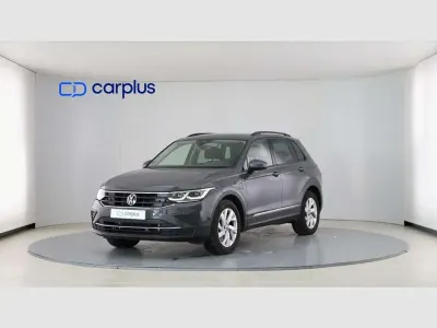 Usado VW Tiguan Life 245 CV (180 kW) 2022 Gris SUV